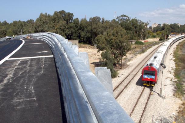 ציר שנקר במפרץ חיפה נפתח לתנועה