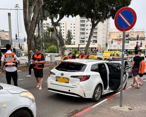 המונית שלעברה בוצע הירי על פי החשד | צילום: שימוש לפני סעיף 27א