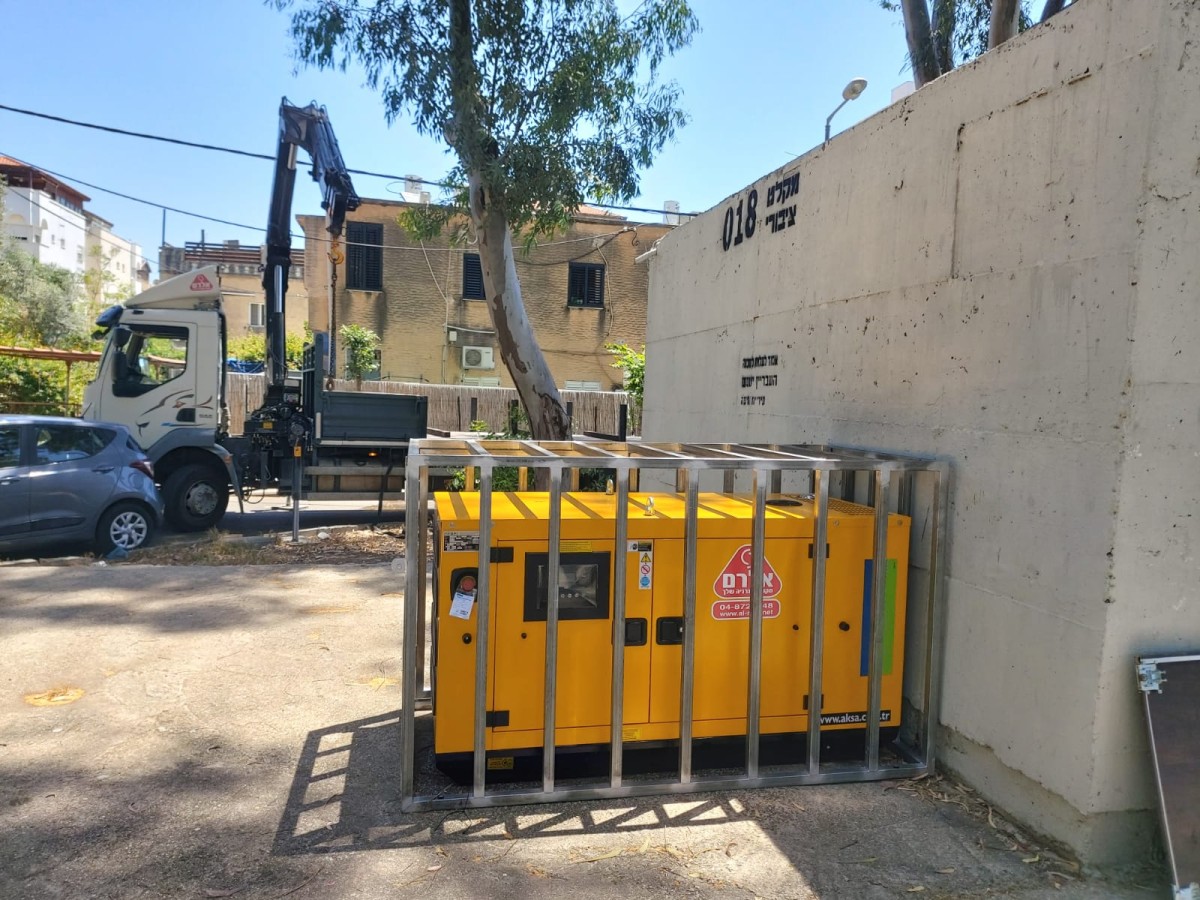 התקנת גנרטורים במקלטים ציבוריים בחיפה | צילום: דוברות העירייה