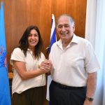 פגישת עבודה. יונה יהב ומירי רגב | צילום: ראובן כהן, דוברות עיריית חיפה