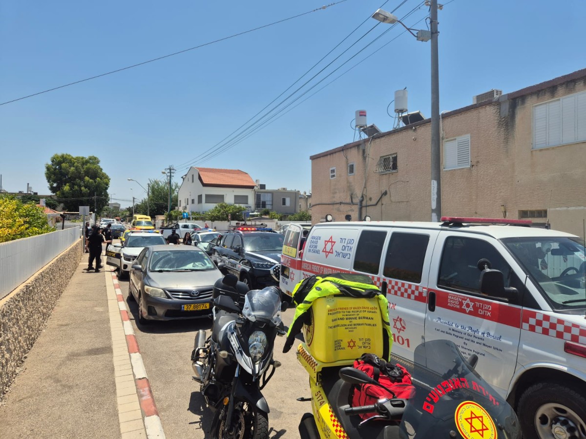 חשד לרצח בקרית חיים. זירת האירוע | צילום: תיעוד מבצעי מד"א