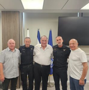 ראש עיריית חיפה, יונה יהב ומפקד מחוז חוף, ניצב יחיאל בוהדנה, קיימו פגישת עבודה