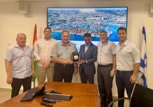 חיזוק קשרים בנמל חיפה: יהב וצ'אוהאן דנים בפיתוח חזית הים